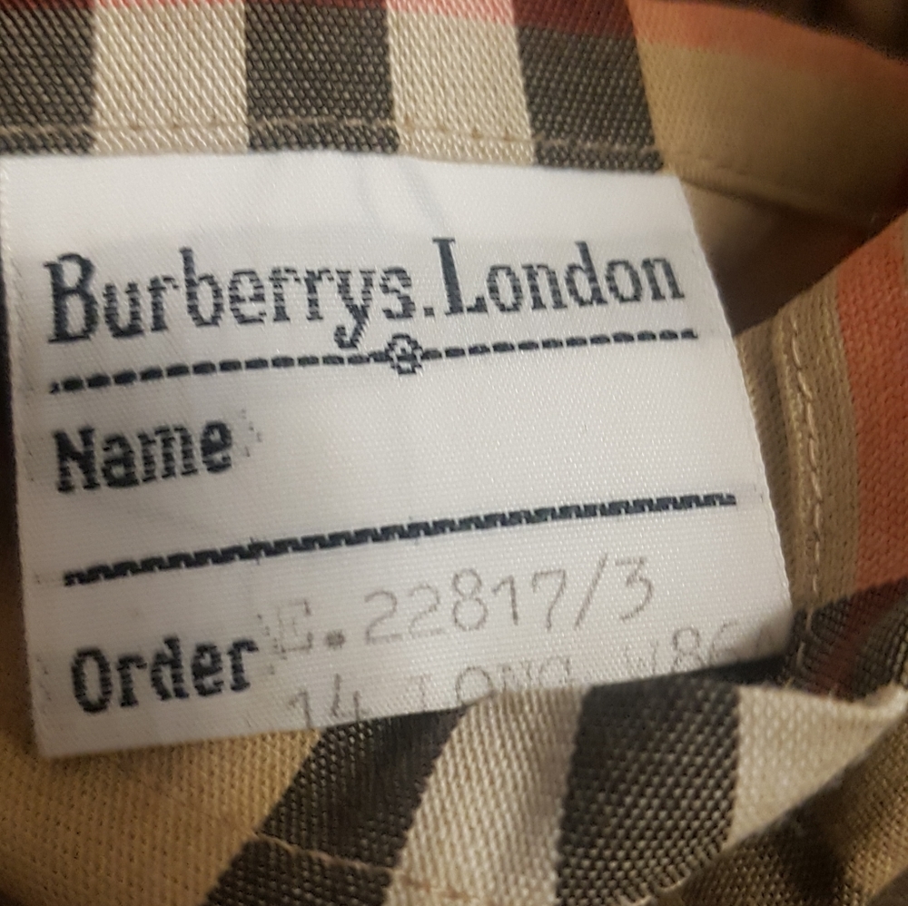 Vintage Authentic Burberrys Trench - Picture 5 of 12